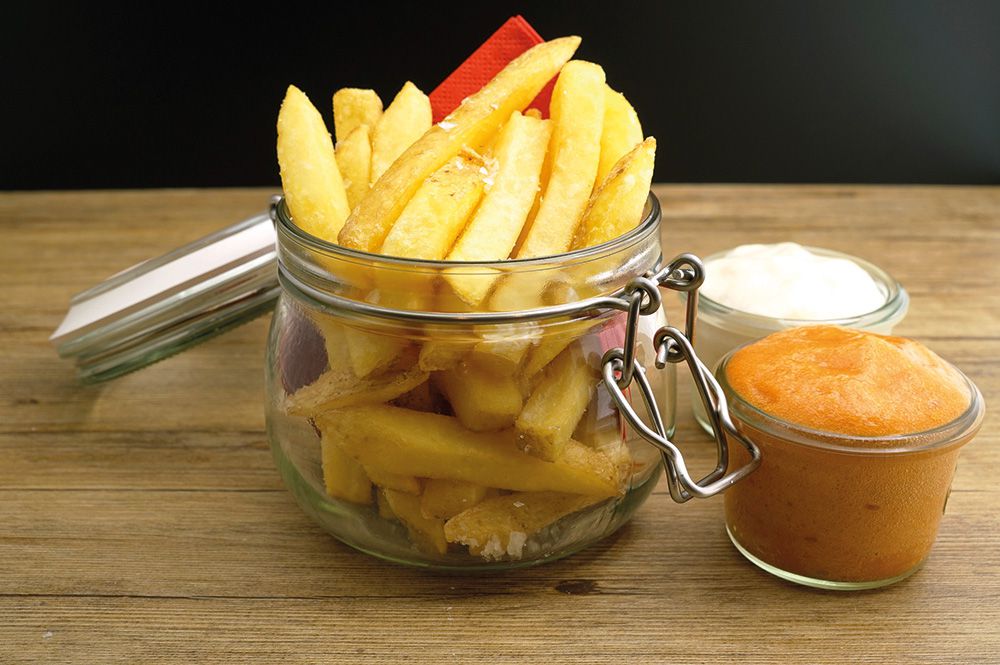 Bild zum Rezept "POMMES FRITES MIT WASABI + TOMATEN-ESPUMA"